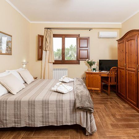 Santo Pietro  Il Casale Colle San Pietroヴィラ エクステリア 写真